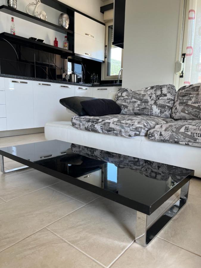 VlorëMarina House公寓 外观 照片